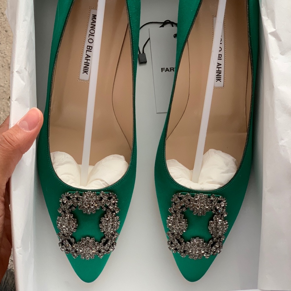 NTW Emerald MANOLO BLAHNIK
Hangisi 50mm pumps
